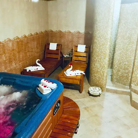 Hotel San